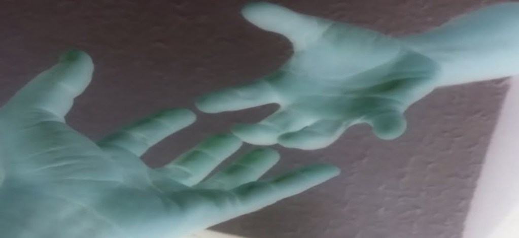 Explaining the traps of the matrix, the false sense of reflecting a receiving hand and the way it works